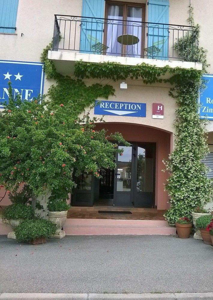 Hotel Sainte Anne "Le Verdon" Ле Саль-Сюр-Вердон Экстерьер фото